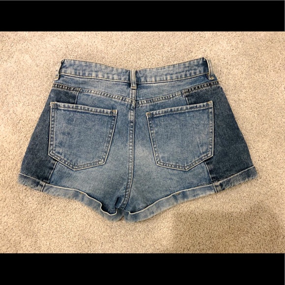 Pacsun mom jean shorts - Picture 3 of 3